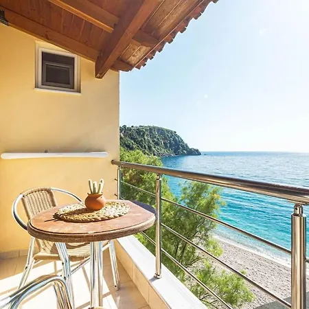 Apartment Potam'sea Bliss 36- Front, Sun Beds & Parking Himare