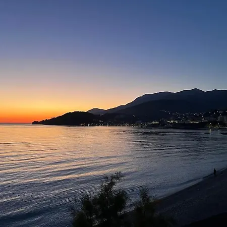 아파트 Potam'sea Bliss 36- Front, Sun Beds & Parking *